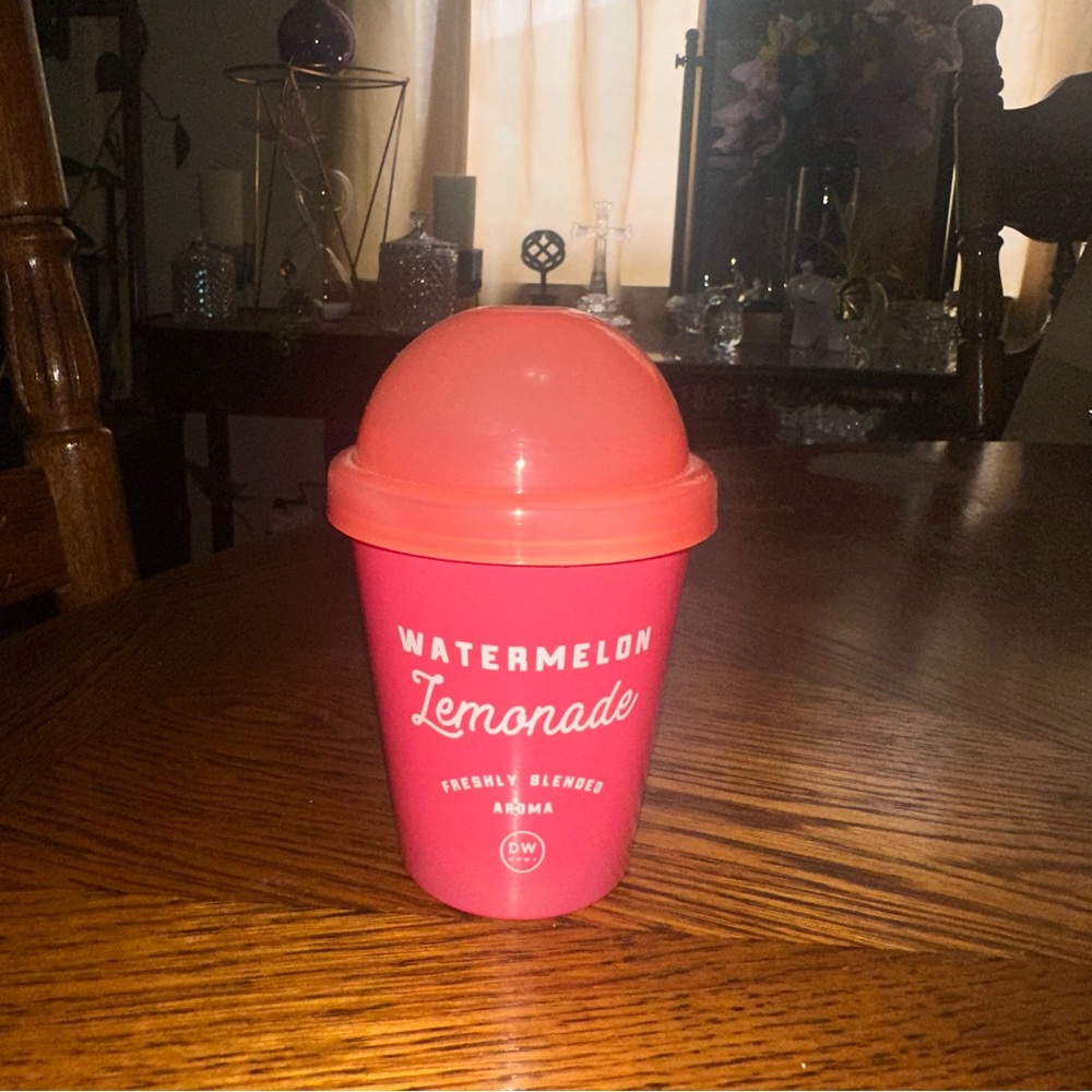 DW Home Watermelon Lemonade Scented Candle
